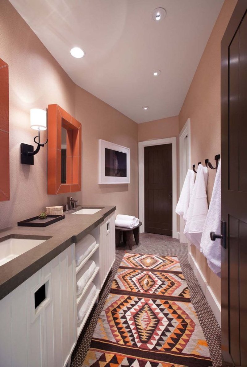 Narrow bathroom design