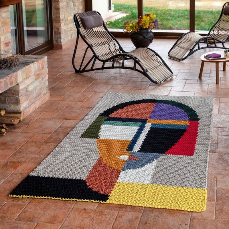 Knitted carpets