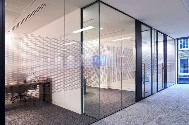 Glass partition for office