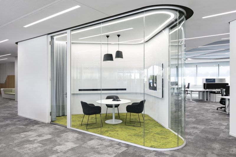 Glass partition for office