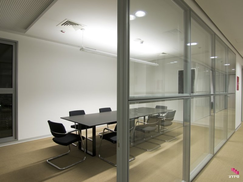 Glass partitions Office