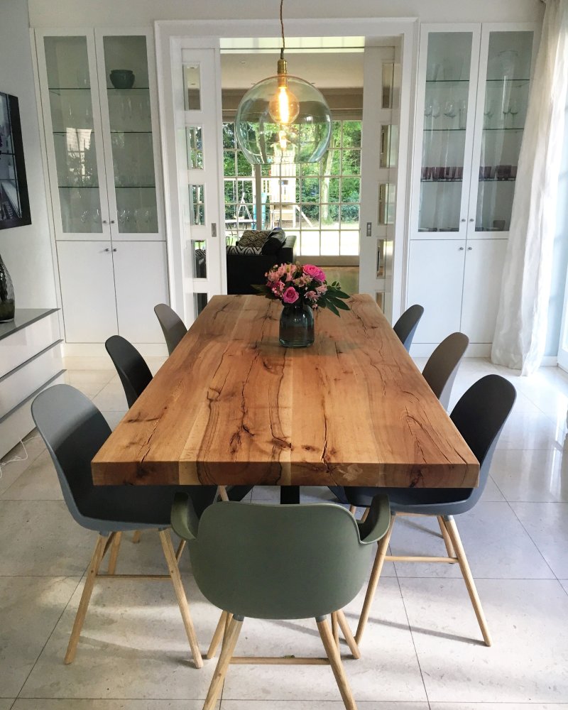 Dining table loft