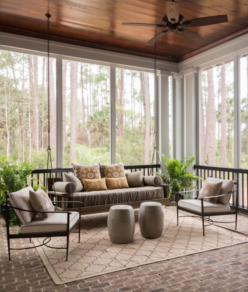 The interior of the veranda