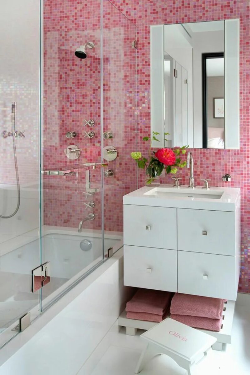 Pink tile for bathroom