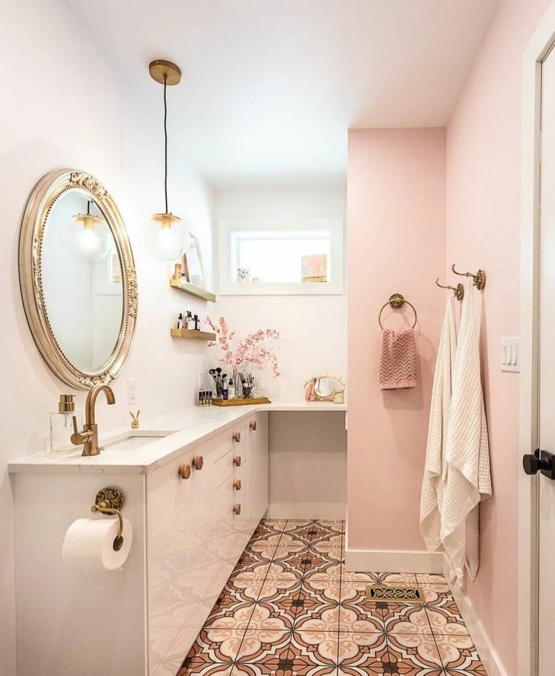 Bathroom design in pastel colors