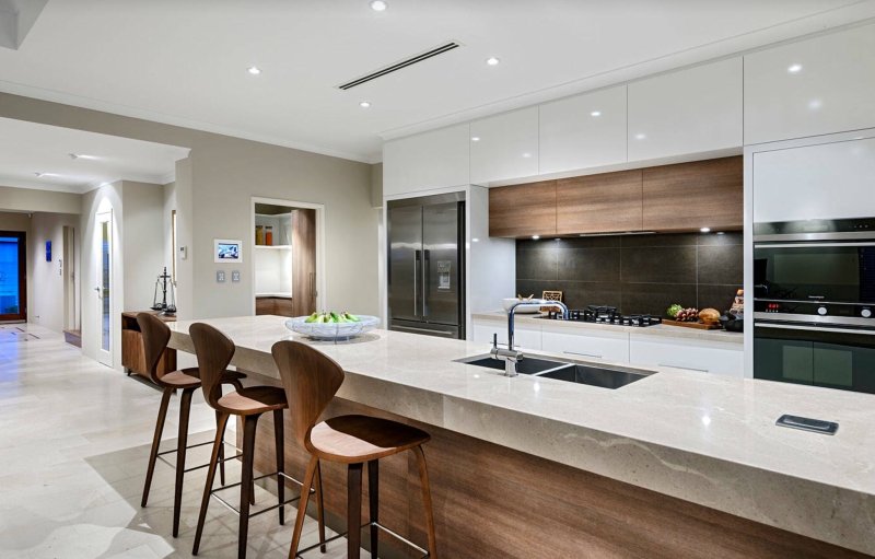 Big kitchens in a modern style