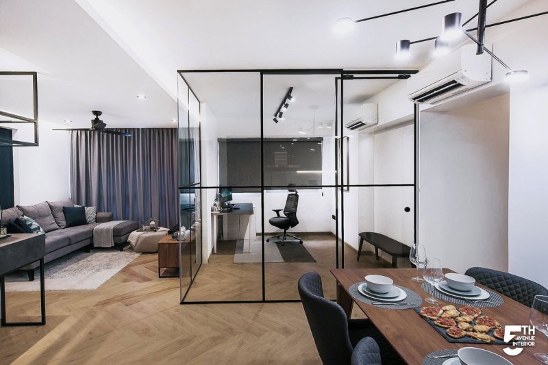 Glass partition for zoning