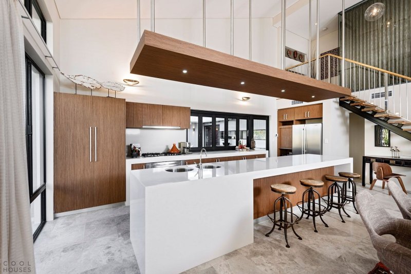 Dining room kitchen with Loft Island