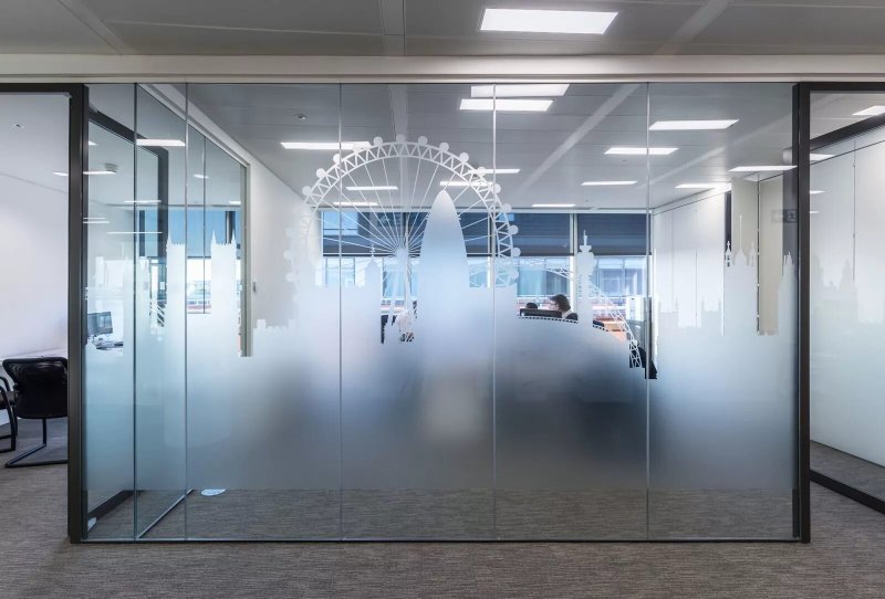 Glass partition