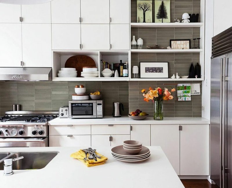 Kitchens with open shelves