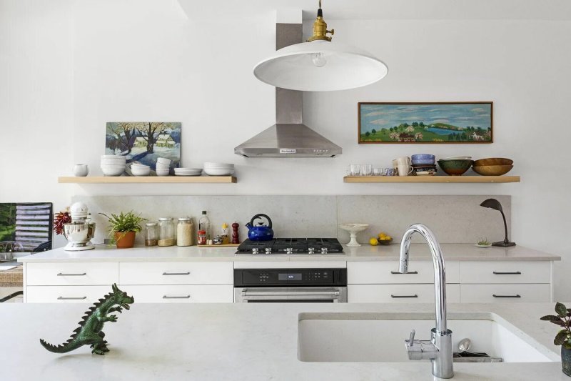 Kitchen without upper cabinets in the Scandinavian style