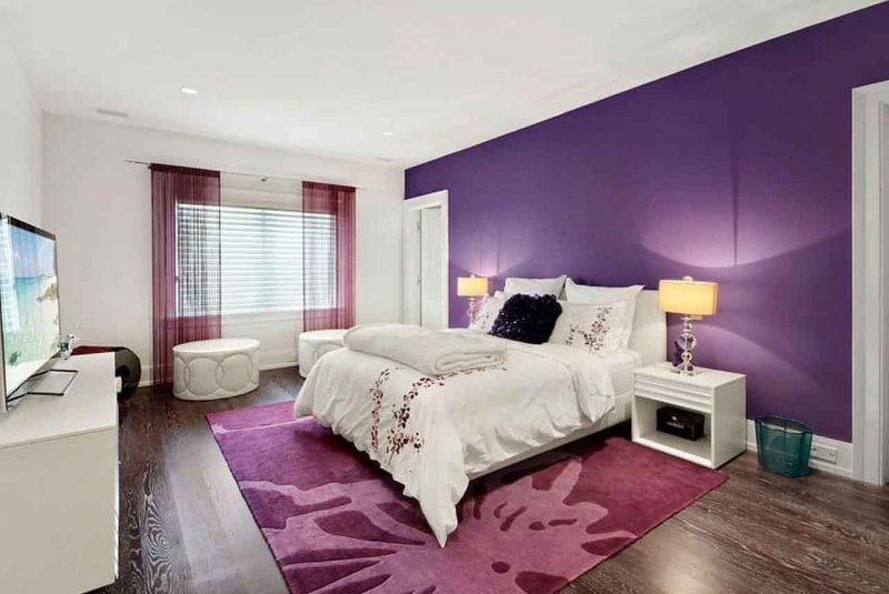 Lilac interior