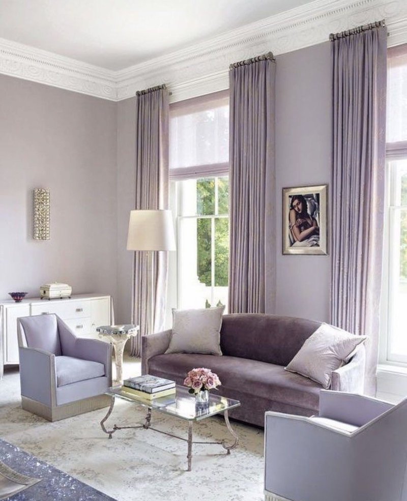 Lavender shades in the interior