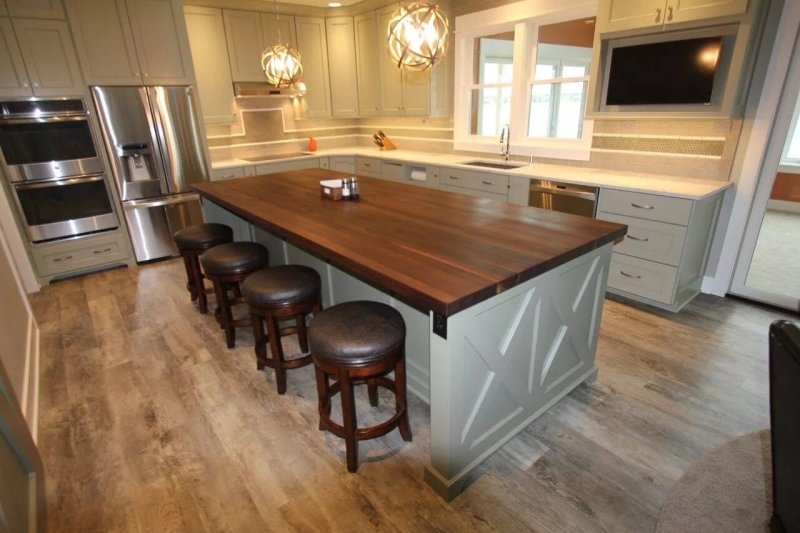 Table island for the kitchen