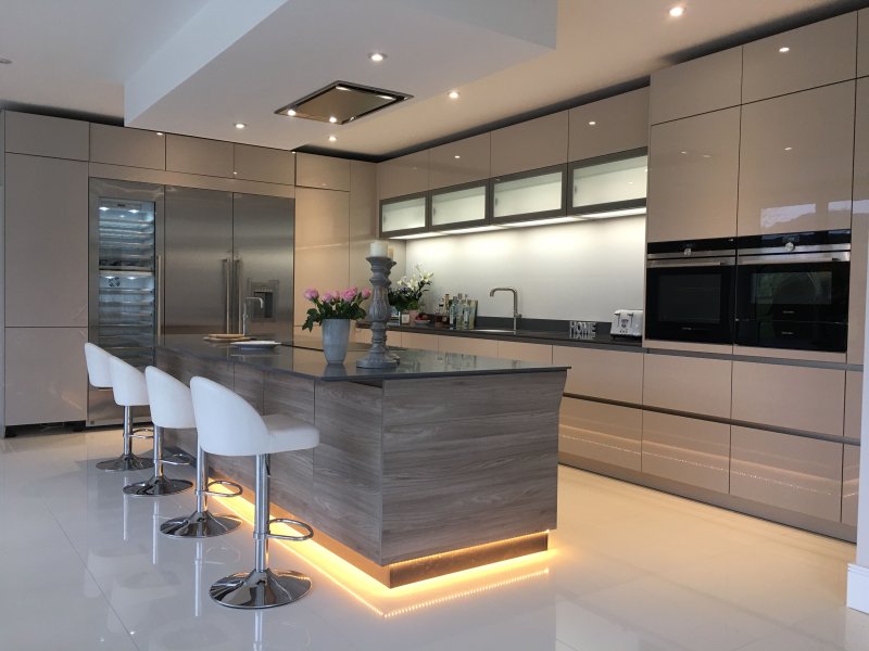 Big kitchens in a modern style