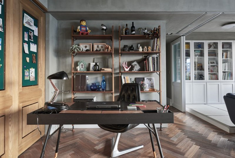 Loft -style cabinet interior