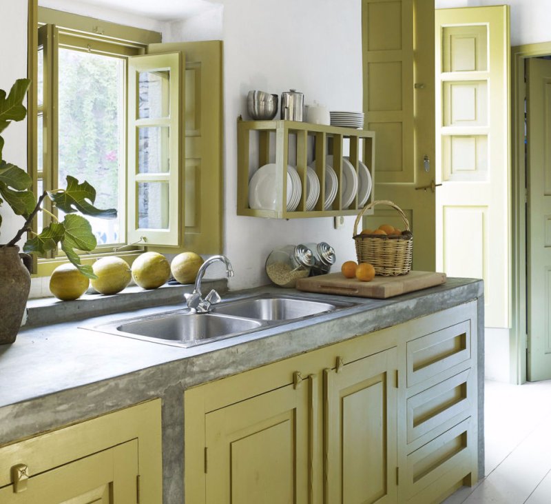 Olive -colored kitchens