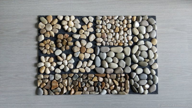 Pebble mat