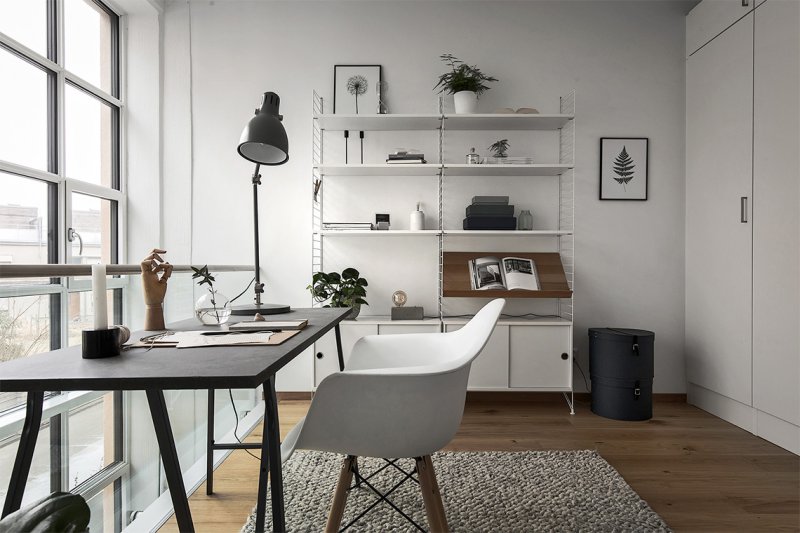 Office in the Scandinavian style