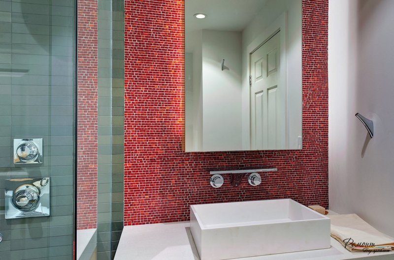 Mosaic in the interior of the bathroom