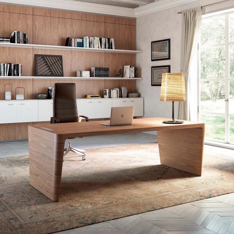 Writing table Modern Italy