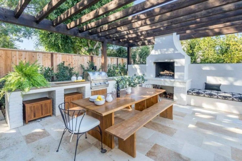 Pergola Patio with barbecue