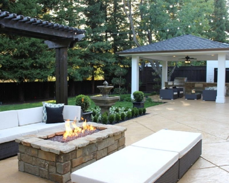 Barbecue gazebo with a newspaper