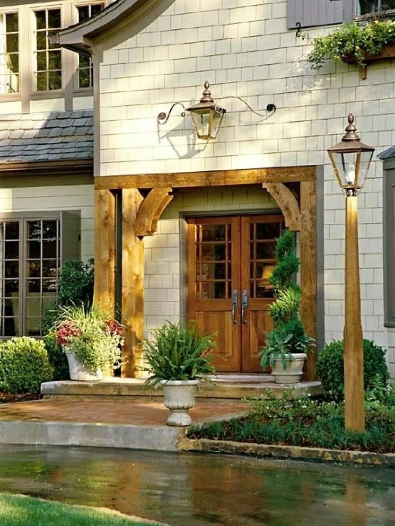 Entrance door to the veranda