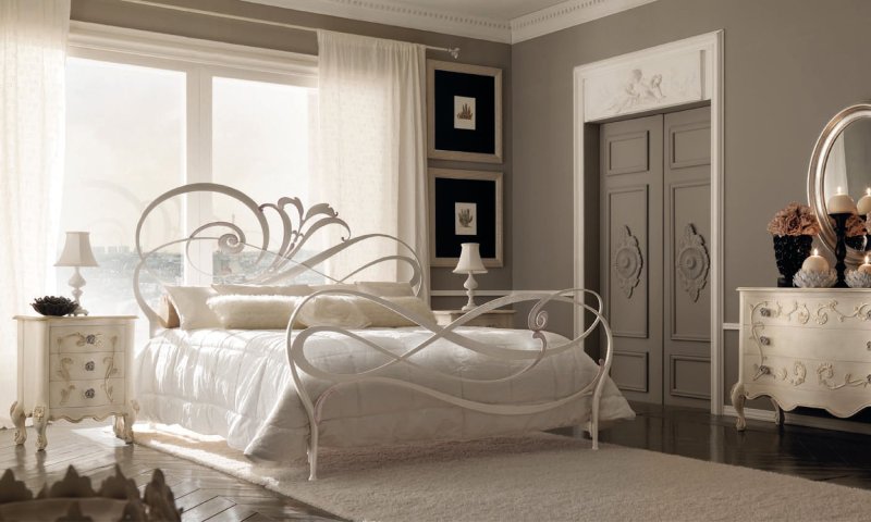 Bed art deco Italy