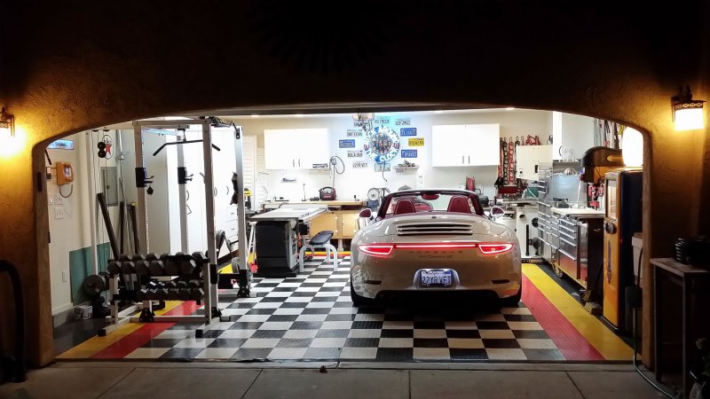 Dream's garage