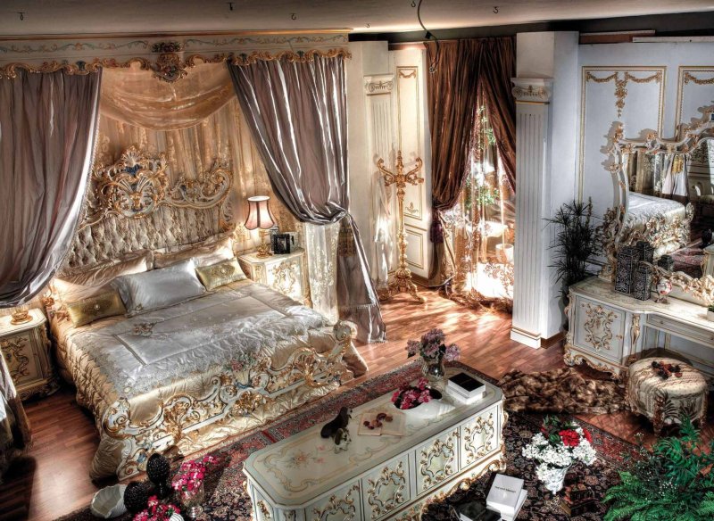 Royal bedroom style Rococo