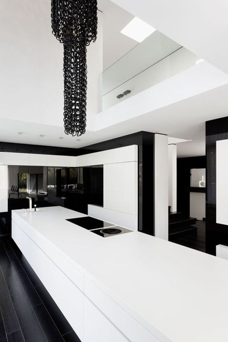 Black white kitchen