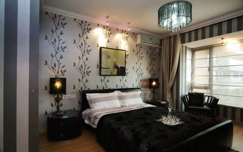 Combination of wallpaper in the bedroom