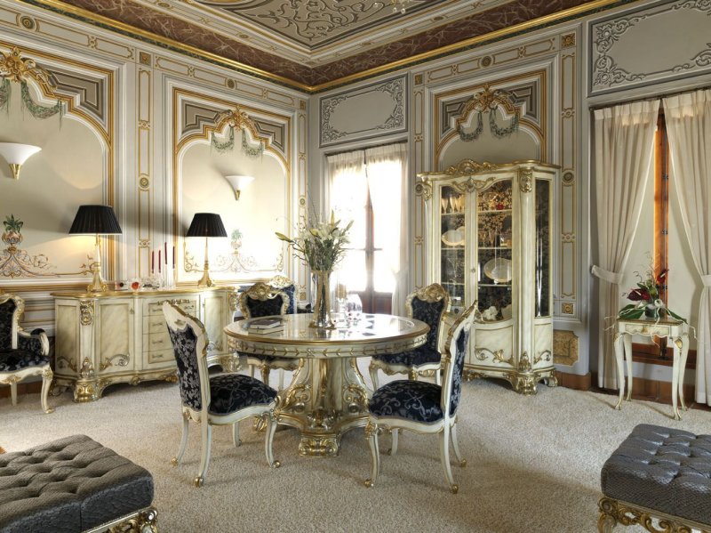 Italian furniture in the Baroque and Rococo style