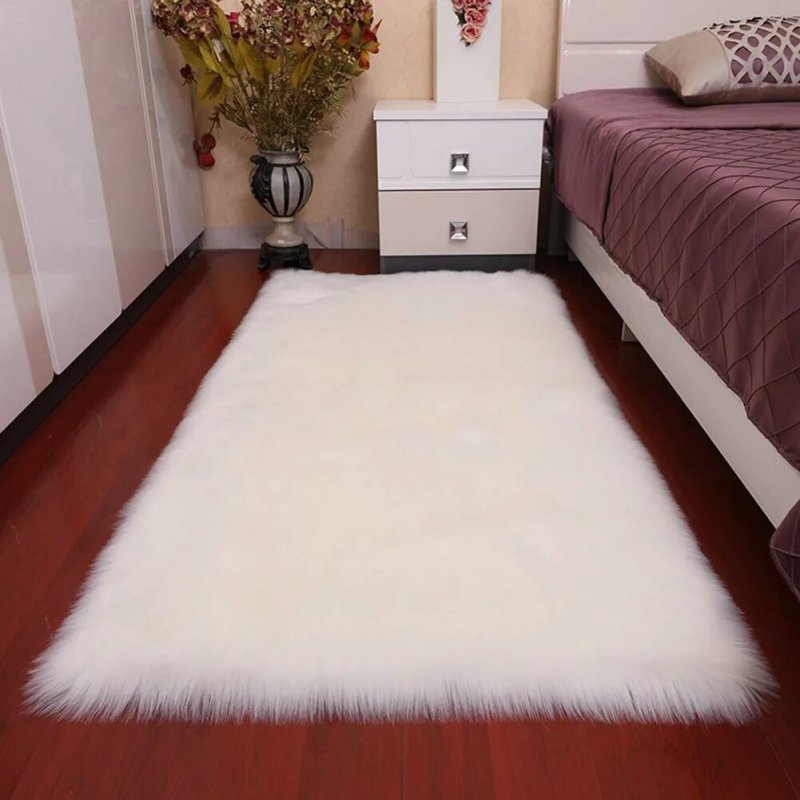 White fluffy rug