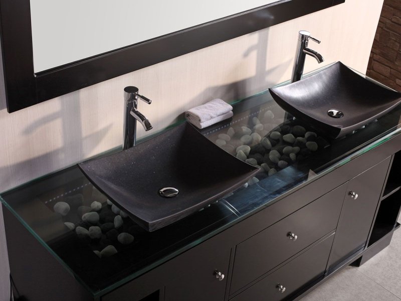 Sink in the interior