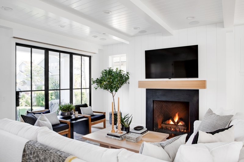 Modern cozy living room