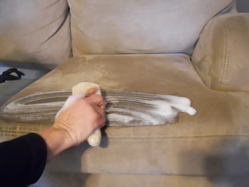 Cleaning the sofa