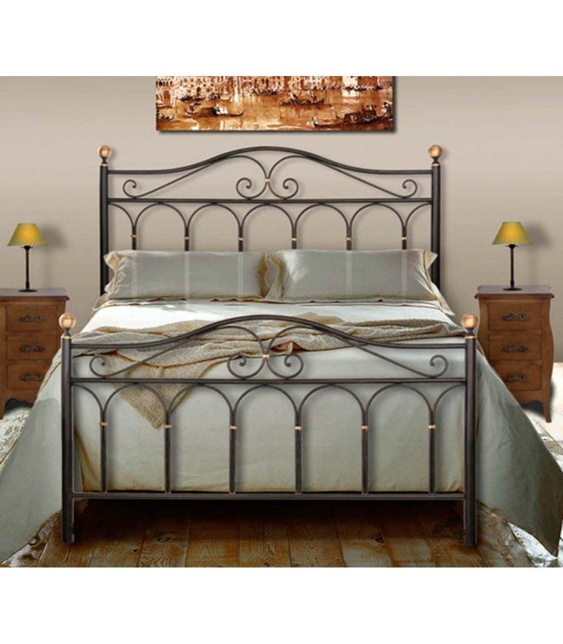 Forged bed