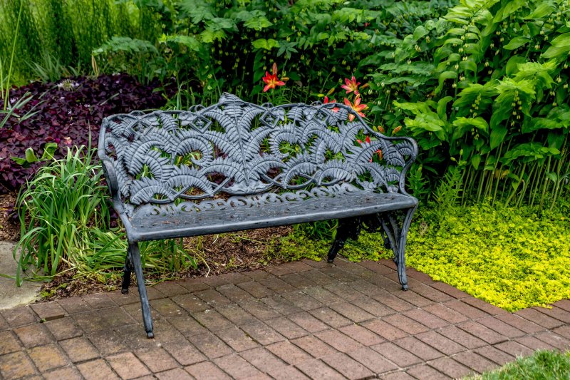 Garden bench