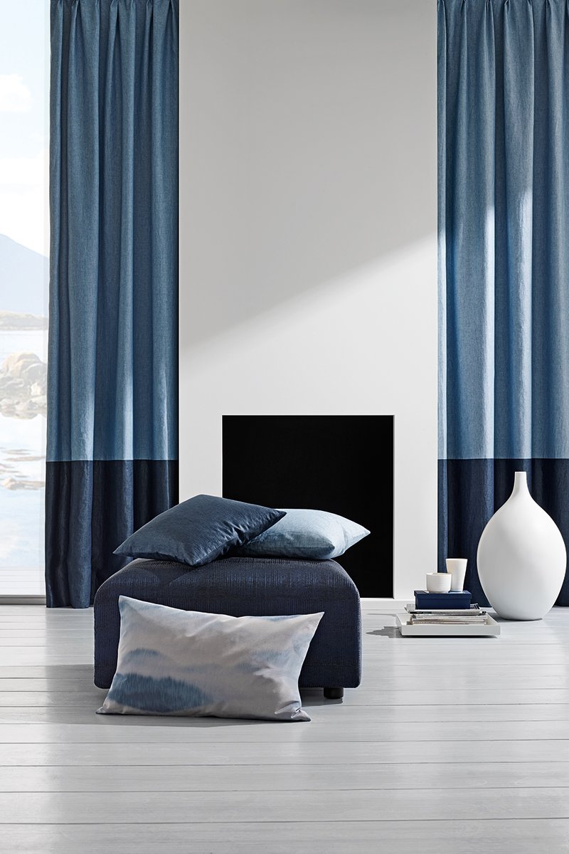 Blue curtains in the interior