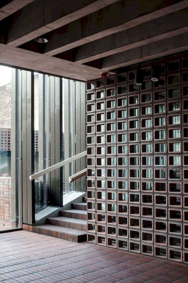 Wall of glass blocks in the interior