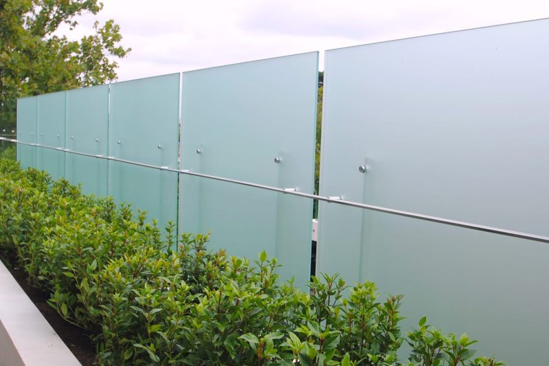 Kinplast polycarbonate fence