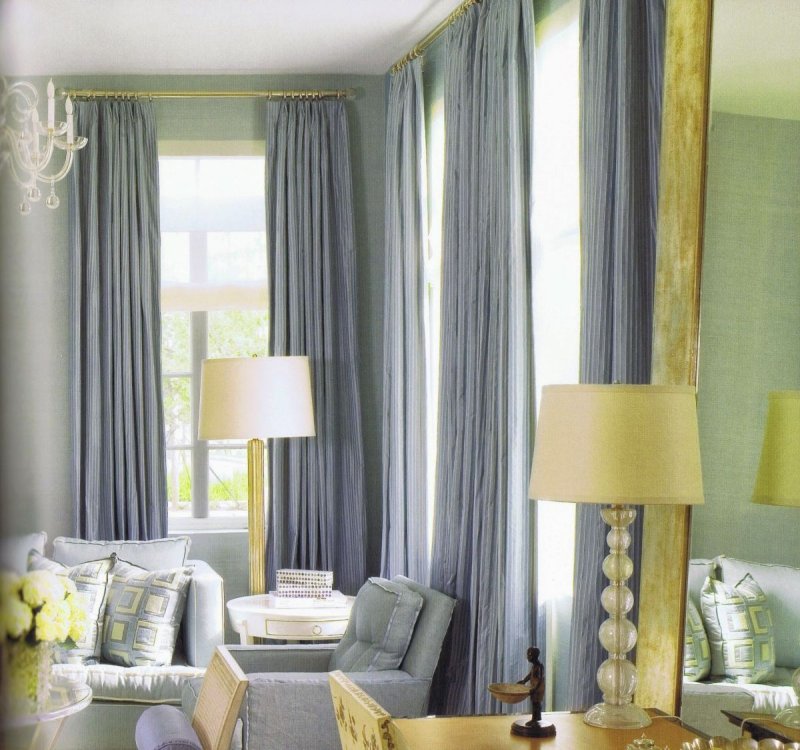 Gray curtains in the interior