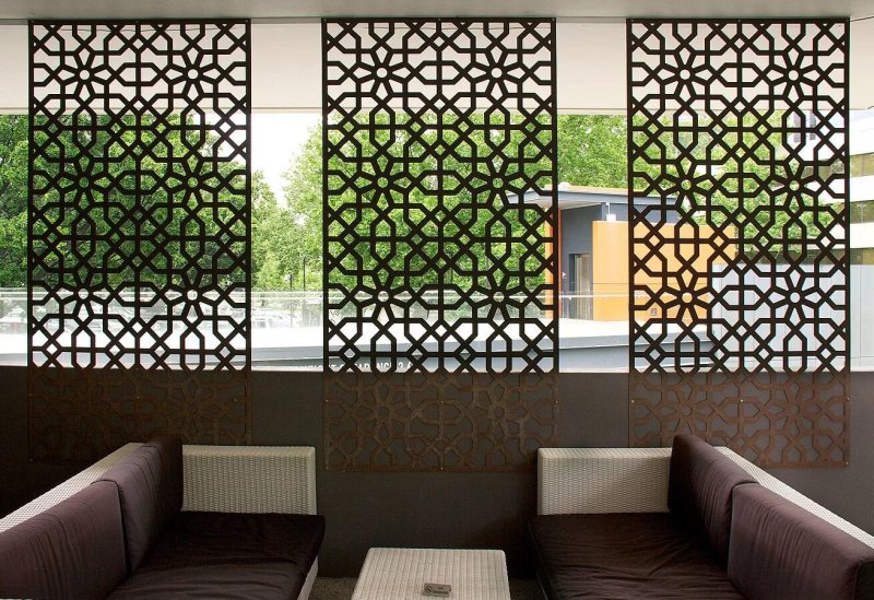 Querus openwork partitions