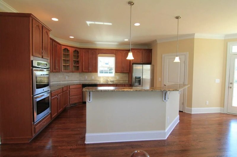 Kitchen design in a private house