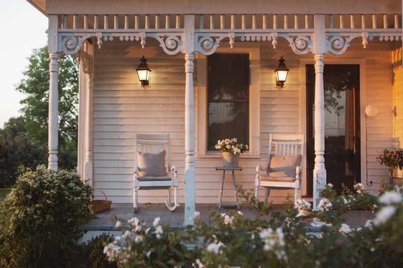 Lamp for the veranda