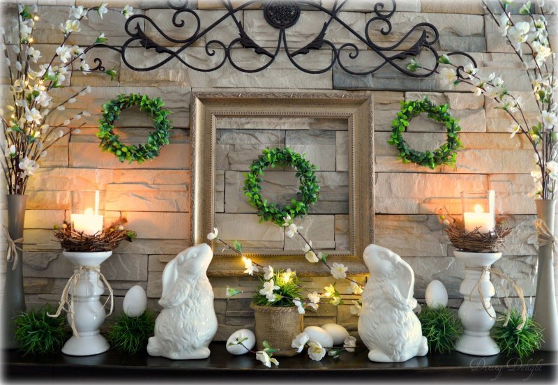 Easter decor of the fireplace