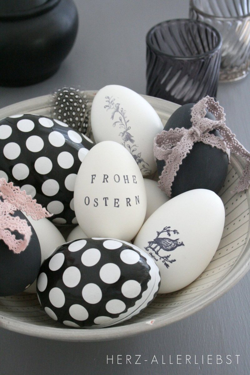 Easter egg decoration