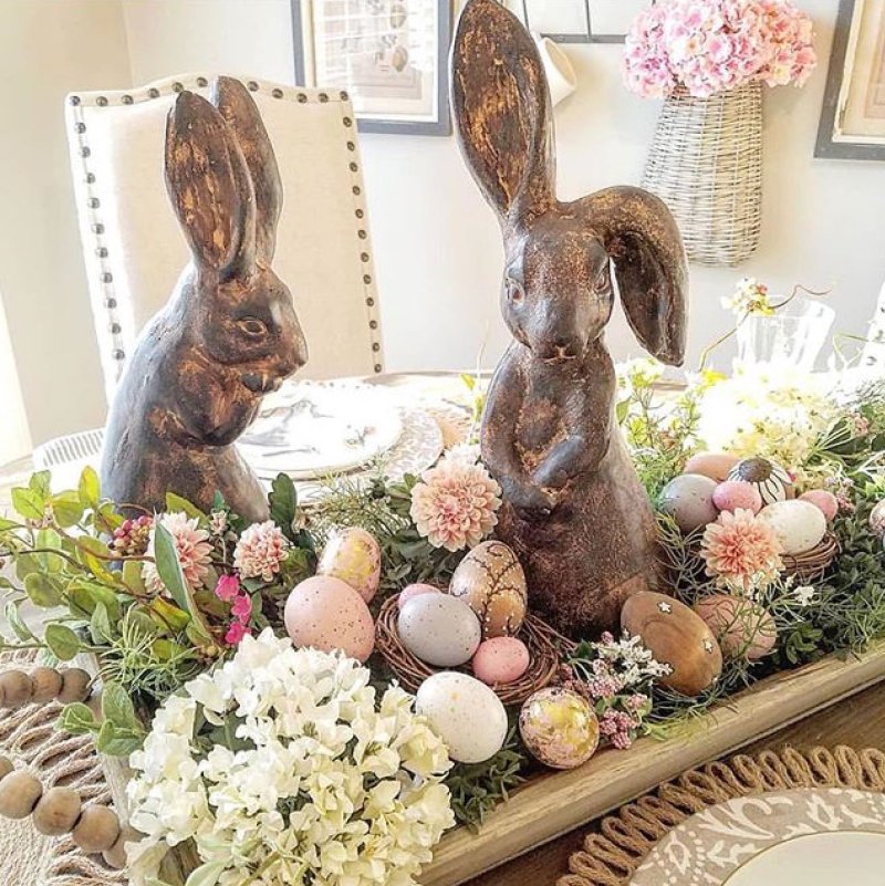 Easter rabbit decor